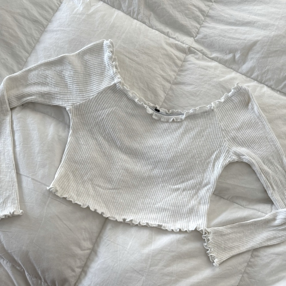 Off the Shoulder White Ruffled Crop Top